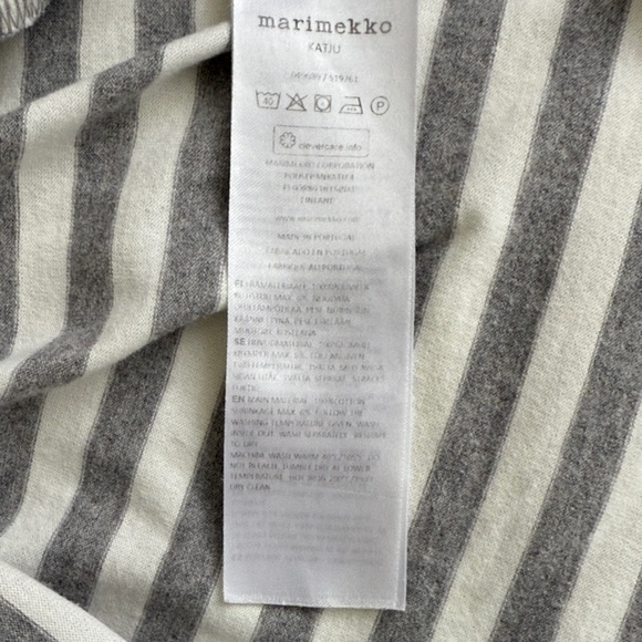 Katju Tasaraita
Nightgown EUC M - Picture 7 of 10